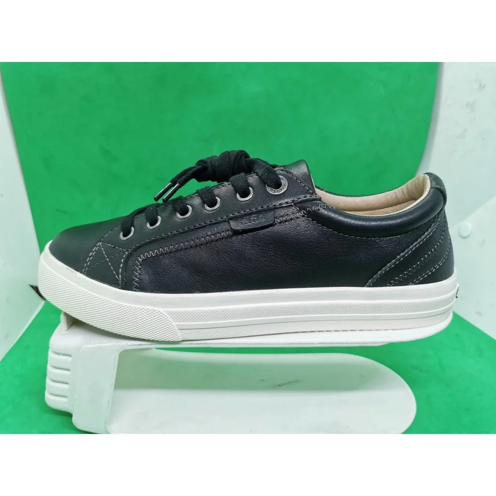 Taos Plim Soul Lux Black Leather Sneakers Womens Size 8.5 Low Top Lace Up Shoes